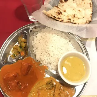 B. Veggie Korma Lunch Special