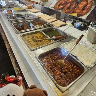 Lots of hot entrée choices