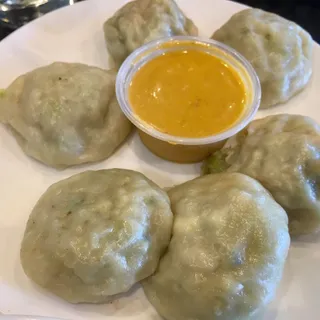 Vegetable Momos