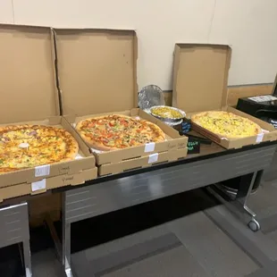 interior, pizza