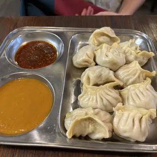 Steamed Chicken MoMo