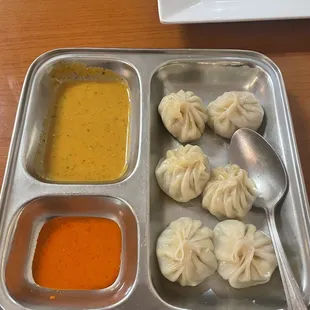 Chicken momos