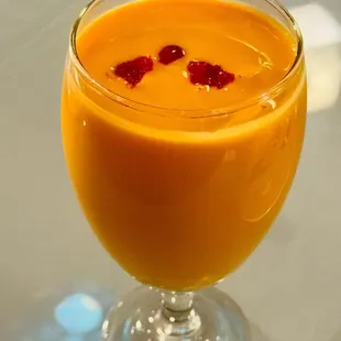 Mango lassi