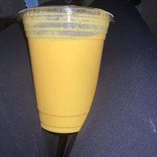 Mango lassi