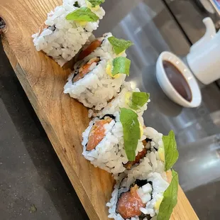 Salmon Curry Roll