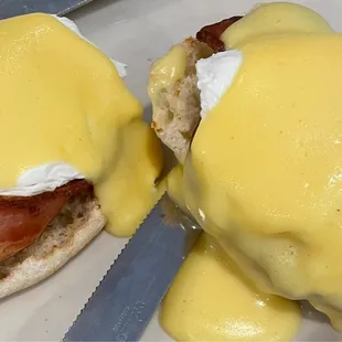 Eggs Benedict