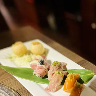 Bluefin toro, wagyu, salmon belly, uni toro purri