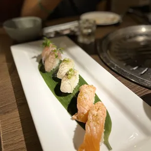 Salmon toro, 9/10  Red snapper, 7/10  Hamachi, 7/10