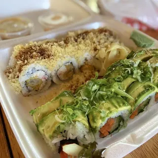 393193. Eight Pieces Vegetable Crunch Roll