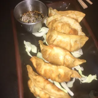 393148. Six Pieces Gyoza Fried