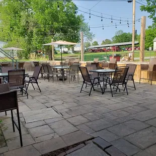 Did you know we have a spacious patio, with live music on the weekends?