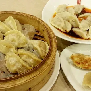 Pan Fried Pork Pot Stickers