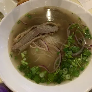 Vietnamese Rare Beef Brisket Pho