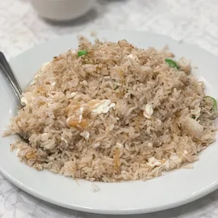 K18. Fried Rice with Dried Scallop and Egg White