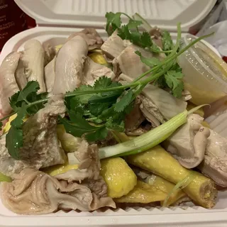 B3. Wasabi Sauce Pork Tripe with Chicken ()