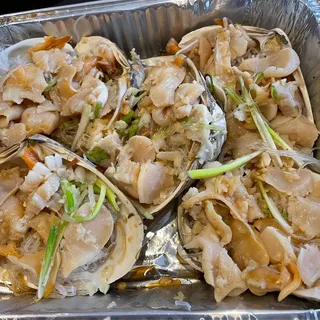 M12. Steamed Surf Clam w/Vermicelli in Garlic Sauce (For one) 1