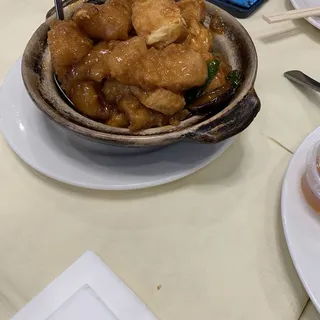S6. Braised Tofu in Pot