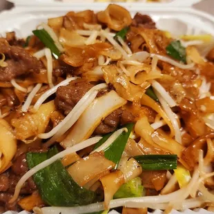Beef Chow fun