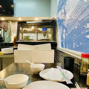 sushi and sashimi, interior