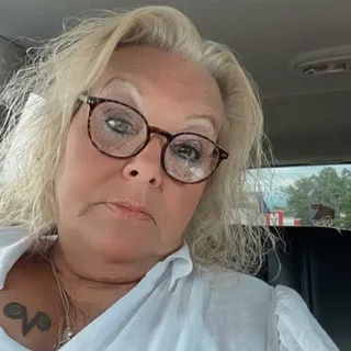 Kim C.