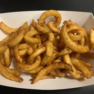 Good hot curly fries!