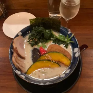 Creamy Ramen (Vegan) 🍜