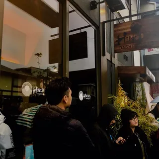 Yu-Lin-Chi (Fried Chicken with Sweet & Spicy Sauce) 🥡