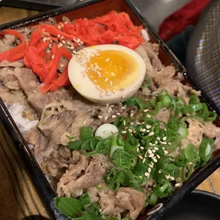 ramen and noodles, food