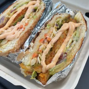 Aloo patty noodles burger
