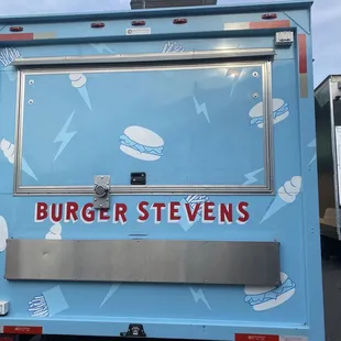Burger Stevens