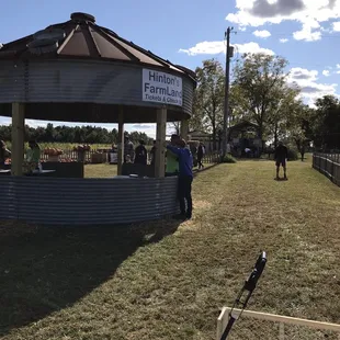 Hinton's Orchard & Farm Market