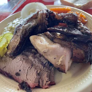 Brisket with smoke half chicken and yams