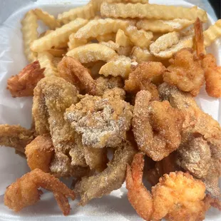 Chicken Wings and Shrimp