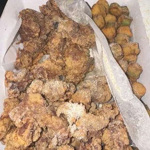 food, fried chicken, fried chicken wings, chicken wings and fried chicken, chicken wings, bbq wings, chicken, poultry, bbq chicken