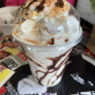 Butterfinger Reese&apos;s Shake
