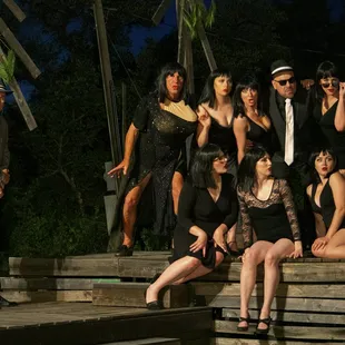 Seven Sinatra Veronicas (43rd Season - 2019) Photo by Robert Bourdage.