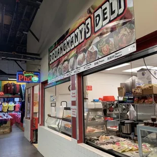 Papaya Salad, rice cake, spring rolls, steam rolls and more!