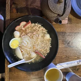 Tom yum noodle soup, decaf tea