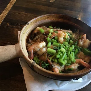 7. Goong Ob Woon Sen