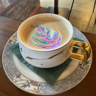 MAKULAY LATTE