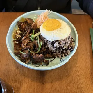 SOY-GARLIC BEEF - TAPSILOG
