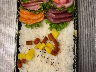 Tomo Japanese Restaurant