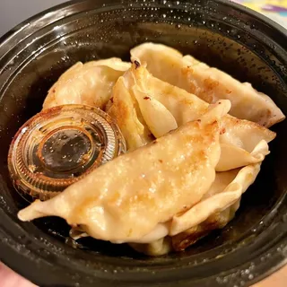 Chicken Gyoza (6)