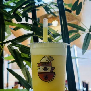 Pineapple Smoothie