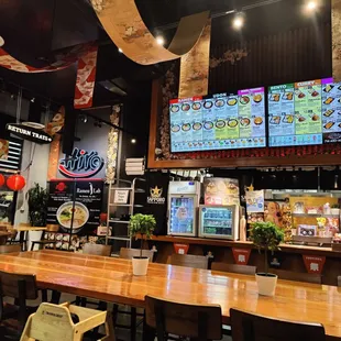 Menu &amp; Dining area