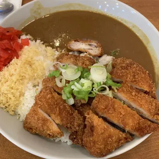 C3. Tonkatsu Curry Rice