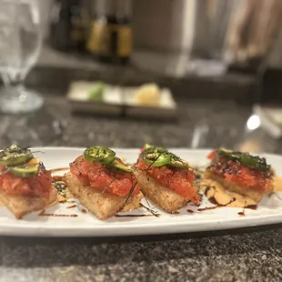 Crispy spicy tuna