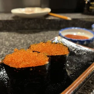 Tobiko sushi