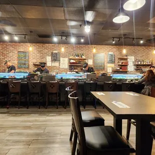 sushi and sashimi, interior