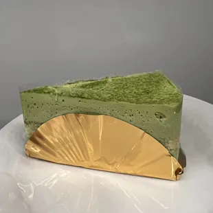 Green tea tiramisu slice - IG @bougiefoodieboi